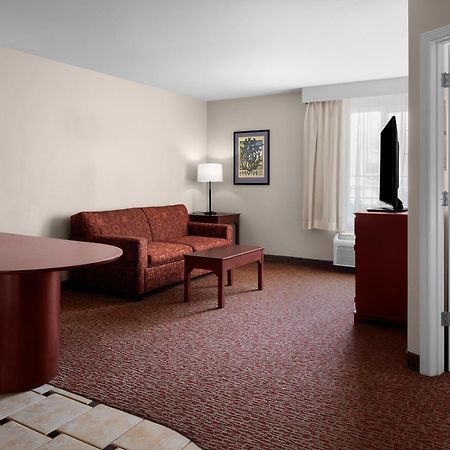 Larkspur Landing Extended Stay Suites Белв'ю Екстер'єр фото